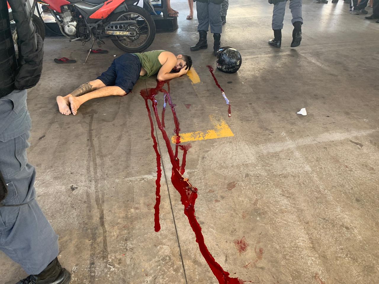 Homem é executado a tiros em posto de gasolina em Manaus | Portal o Mundo